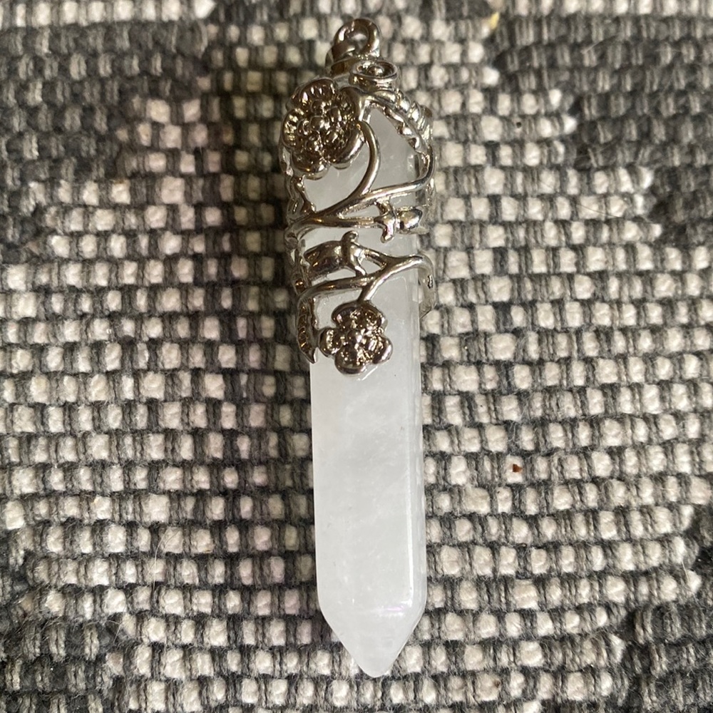 Genuine clear quartz pendent